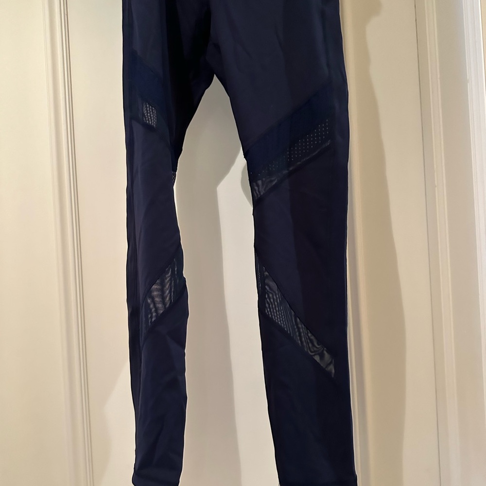 The Contsant Leggings